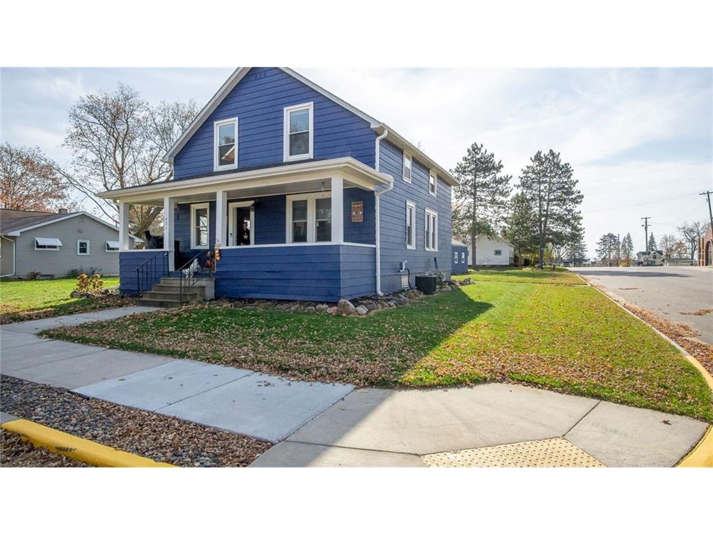 421 W Main Street Thorp WI 54771 1587039 image1
