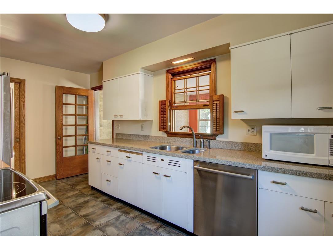 422 Roosevelt Avenue Eau Claire WI 54701 1597184 image11