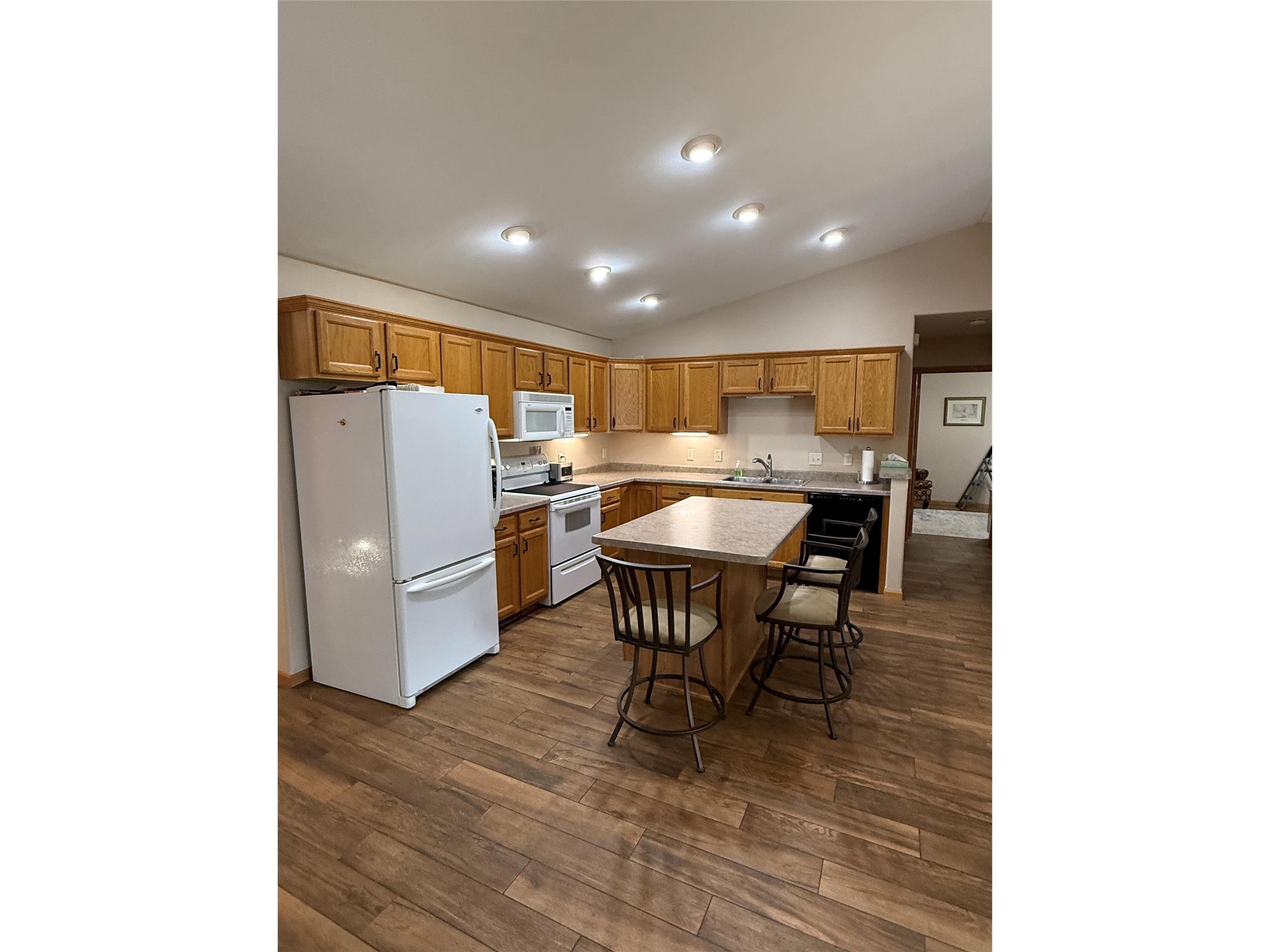 4222 W Robin Meadows Lane Eau Claire WI 54701 1602428 image3