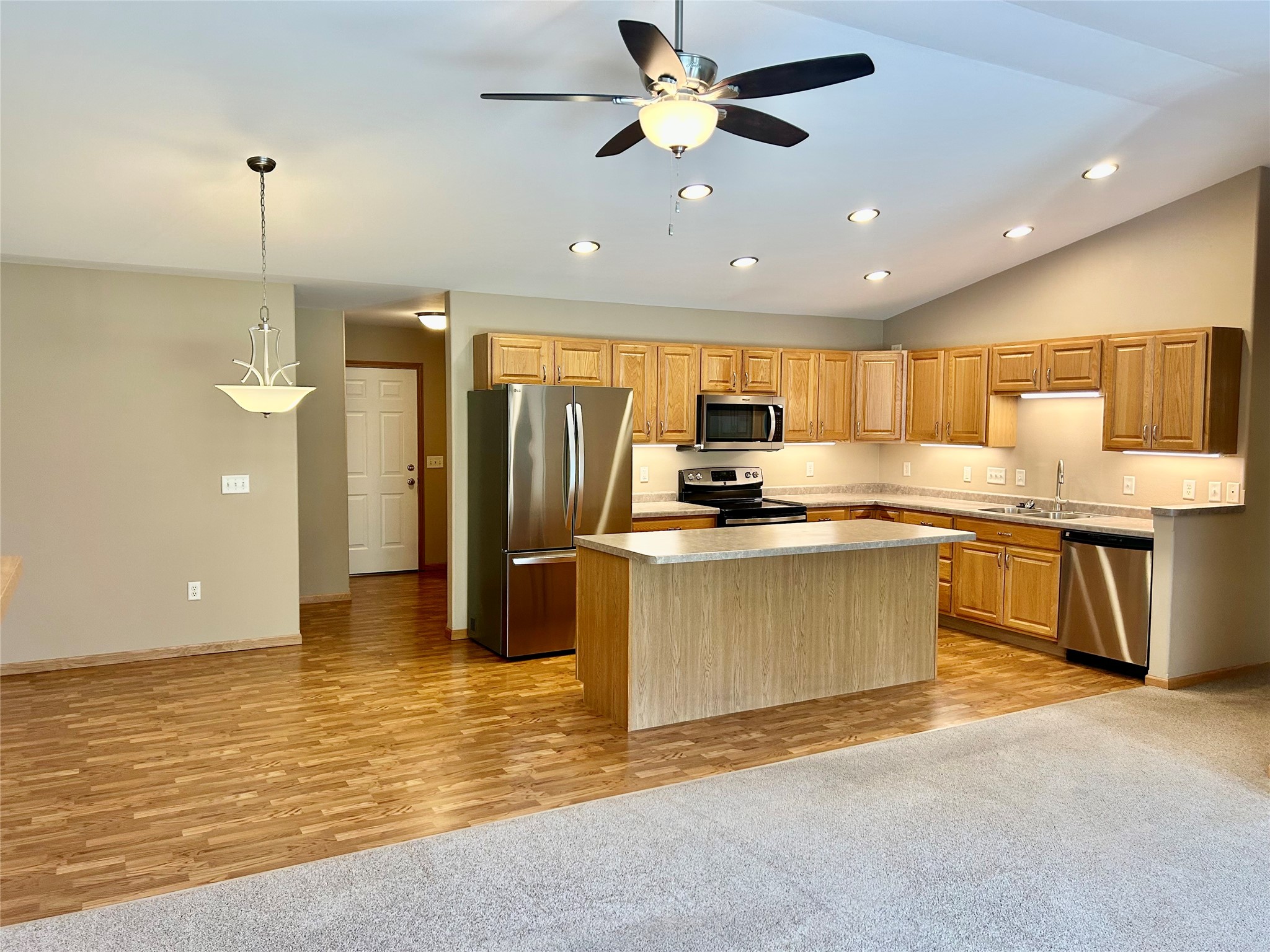 4227 W Robin Meadows Lane #4227 Eau Claire WI 54701 1600916 image5