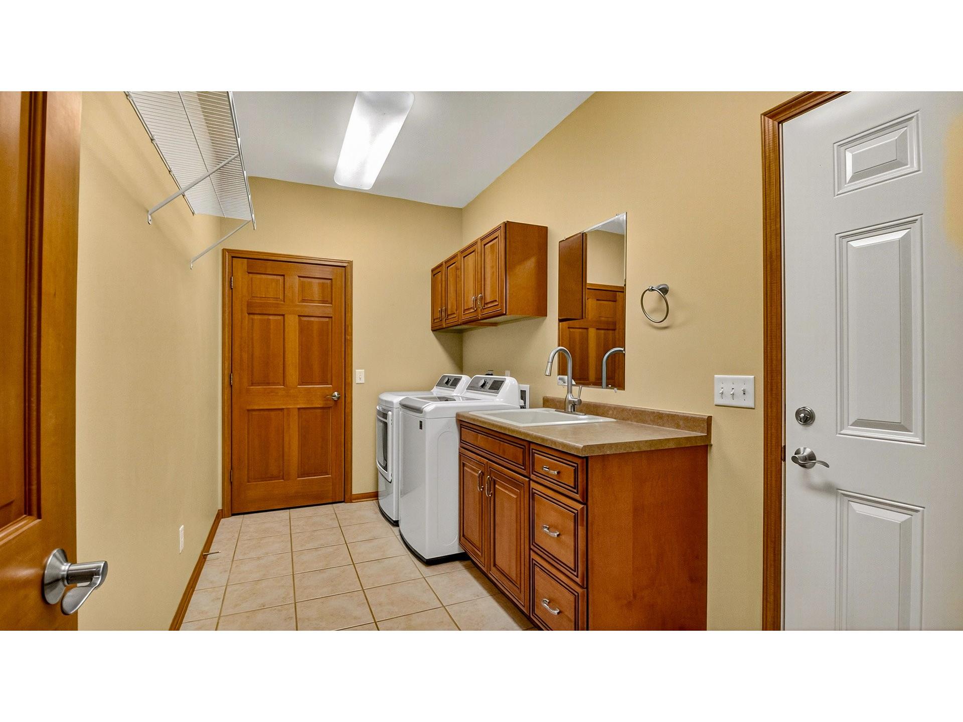 4244 Mill Ridge Circle Eau Claire WI 54703 1602030 image32