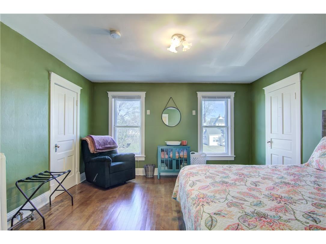 425 Broadway Street Eau Claire WI 54703 1597094 image22