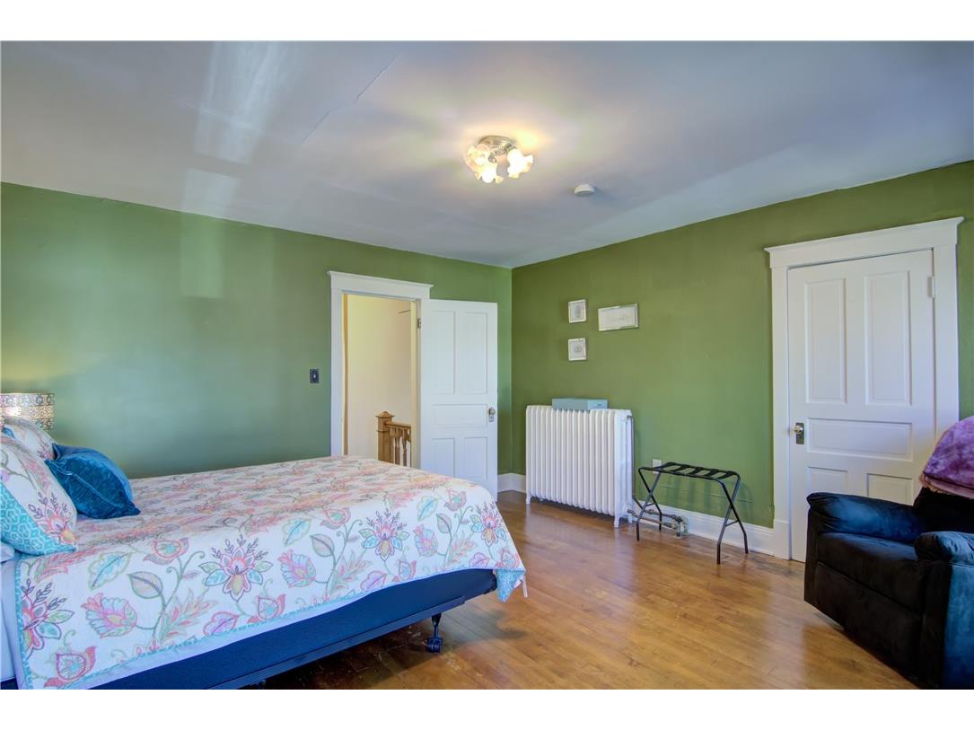 425 Broadway Street Eau Claire WI 54703 1597094 image23