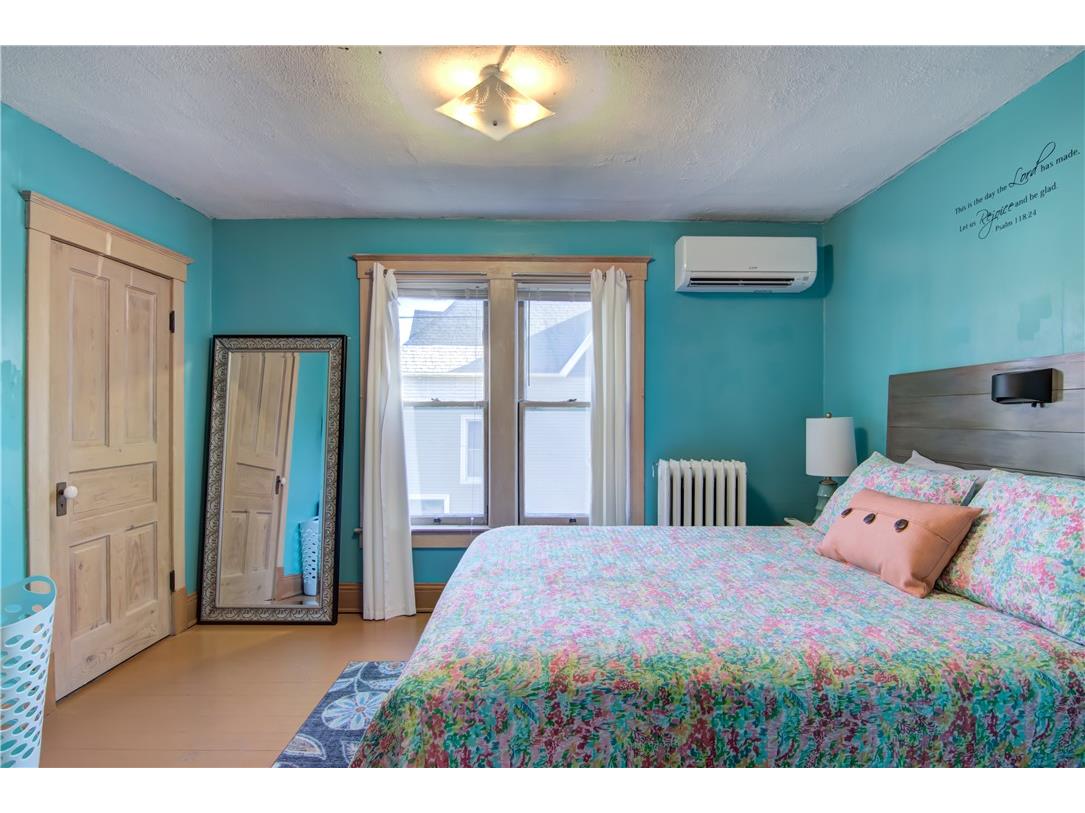 425 Broadway Street Eau Claire WI 54703 1597094 image24