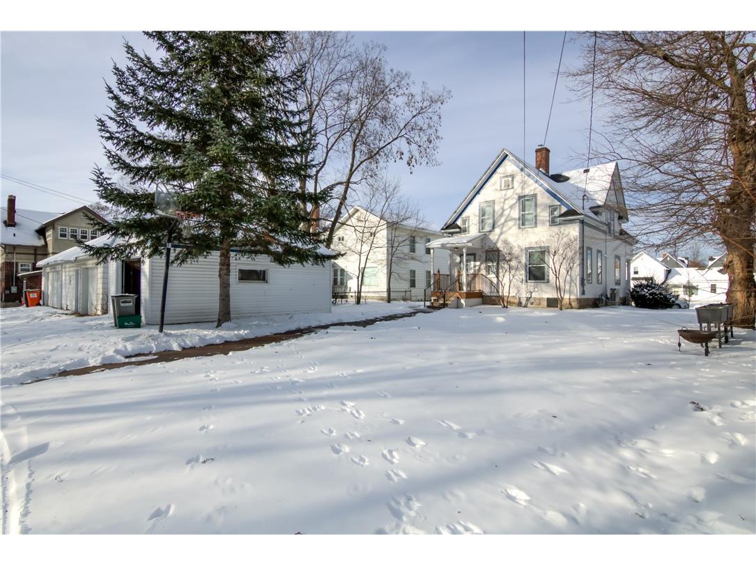 425 Broadway Street Eau Claire WI 54703 1597094 image3