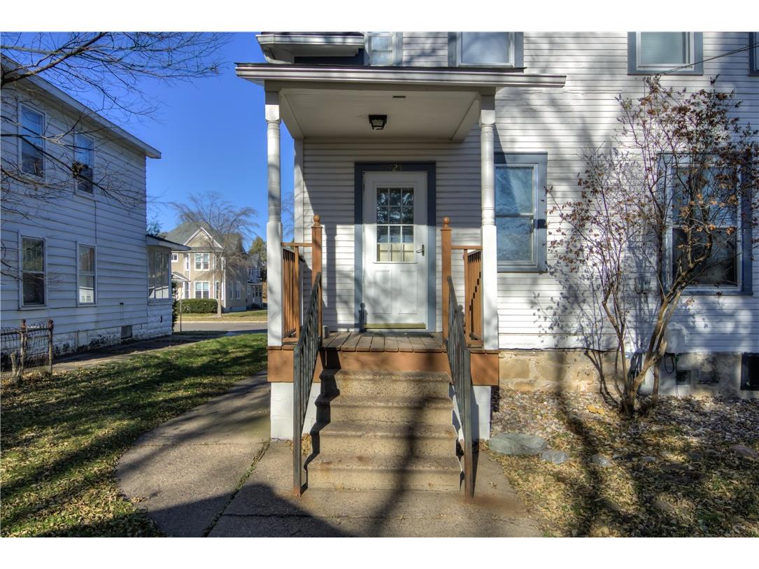 425 Broadway Street Eau Claire WI 54703 1597094 image36