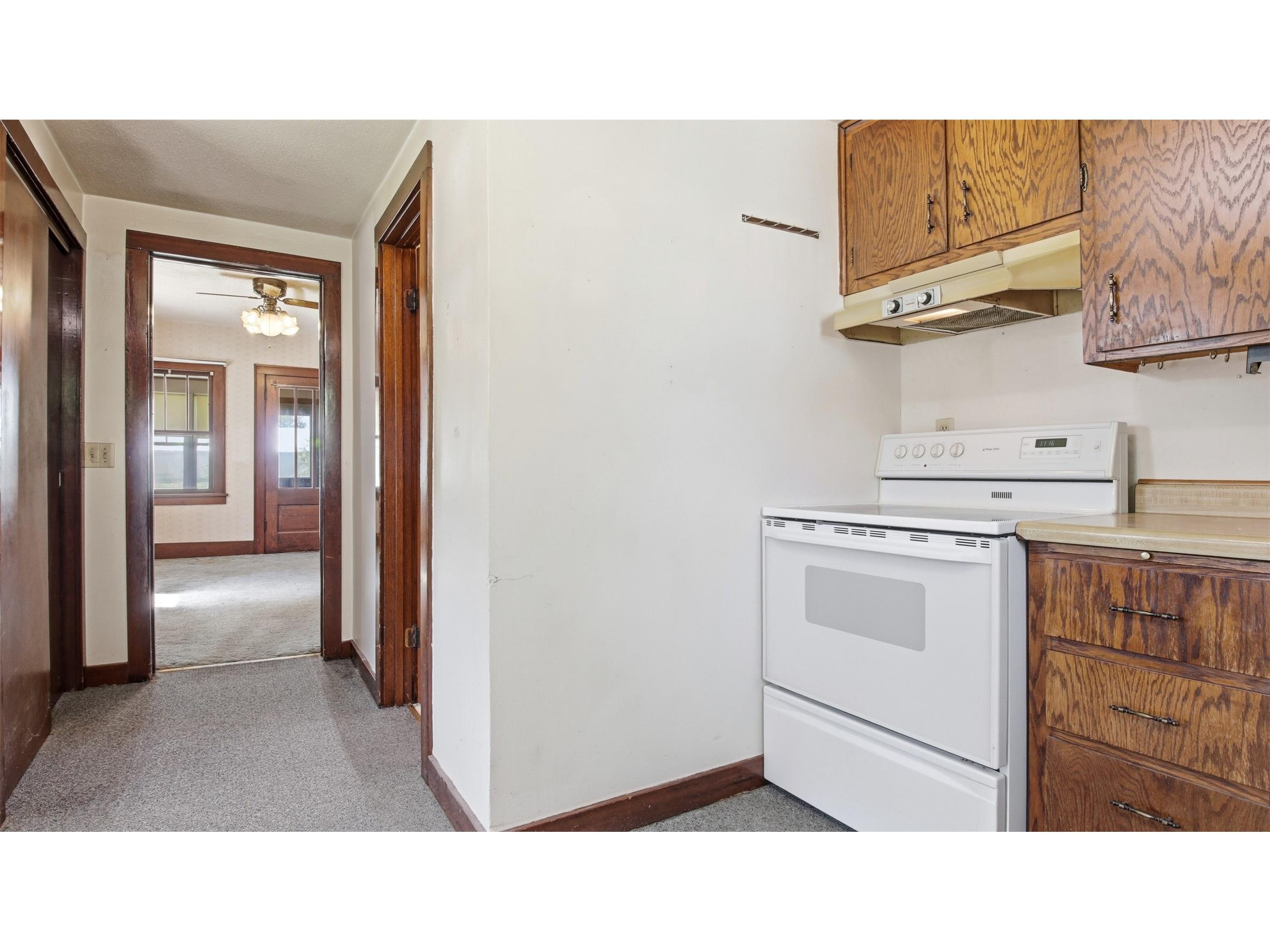427 E River Avenue Barron WI 54812 1603012 image8