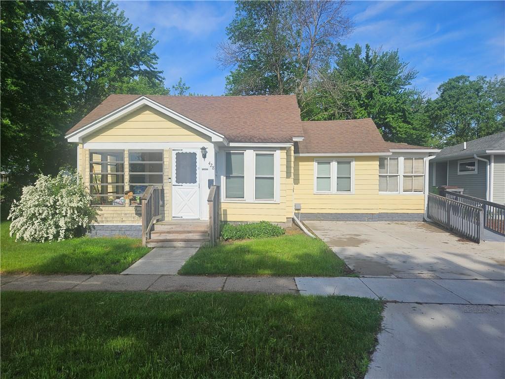 428 Division Street Altoona WI 54720 1582447 image1