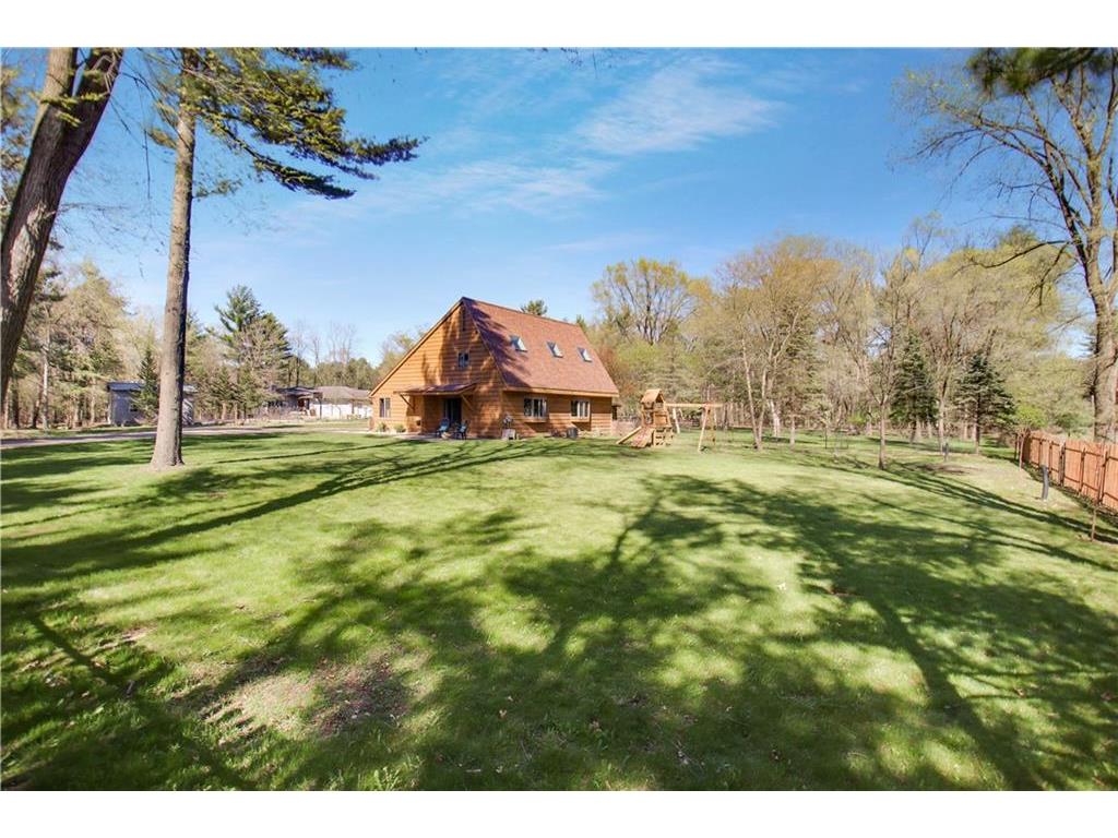 428 Grover Road, Eau Claire, WI 54701 MLS 1552977 Edina Realty