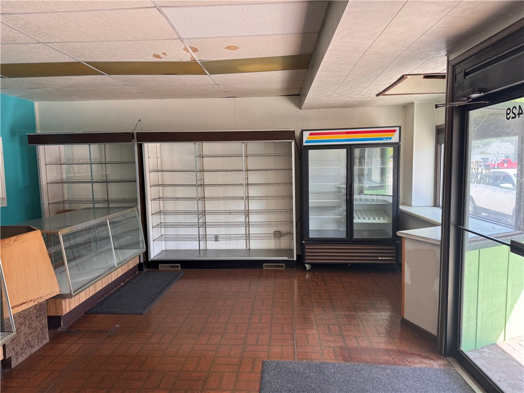 429 E Lasalle Avenue Barron WI 54812 1595029 image3