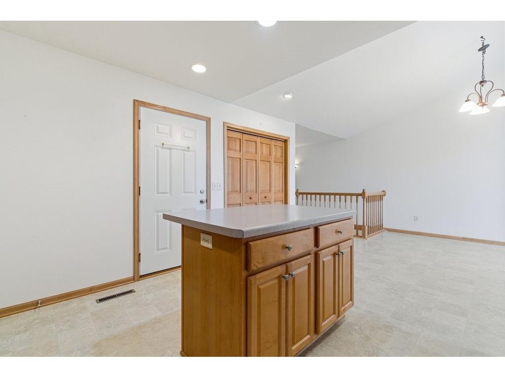 4293 Mill Ridge Circle Eau Claire WI 54703 1602029 image3