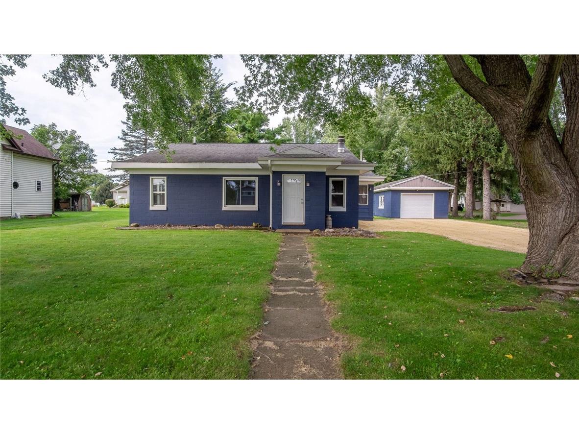 430 Parker Avenue Mondovi WI 54755 1595197 image1