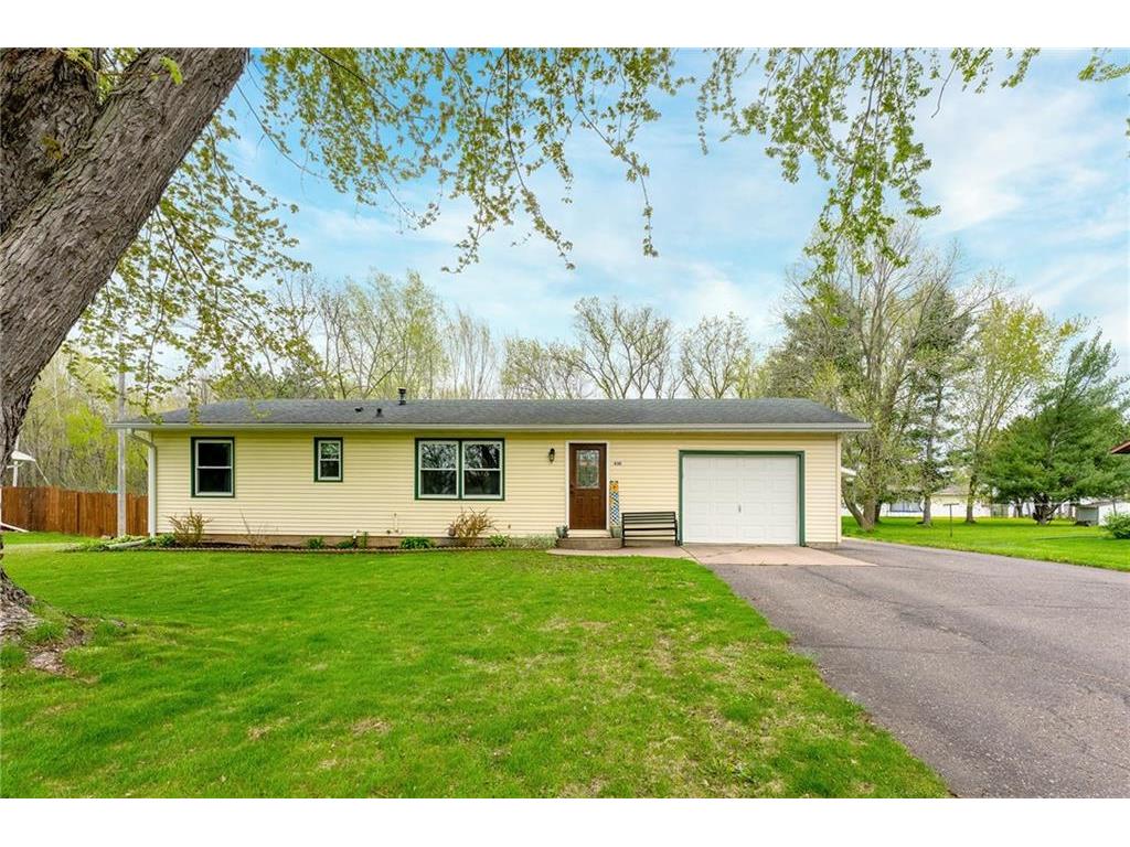 430 W Yellow Street Cadott WI 54727 1581840 image1