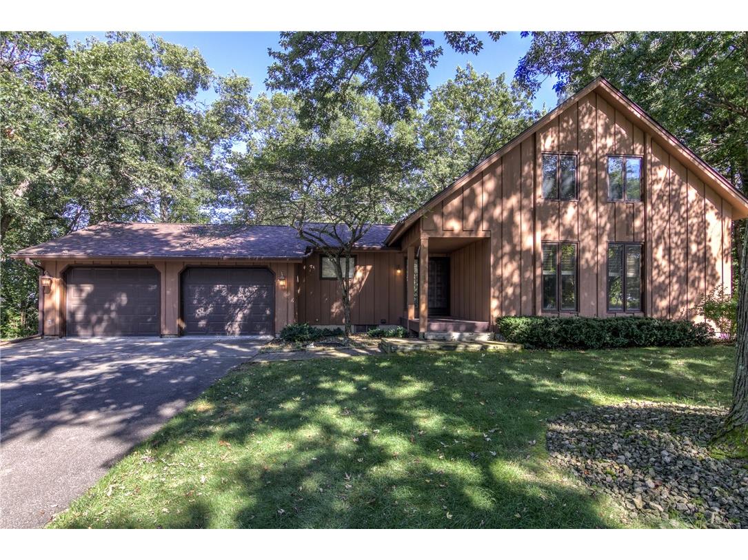 4317 Woodridge Drive Eau Claire WI 54701 1595905 image1