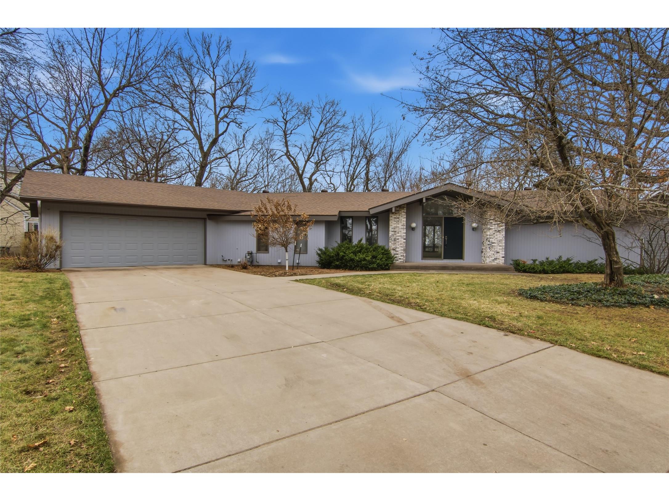 4322 Woodridge Drive Eau Claire WI 54701 1599698 image1
