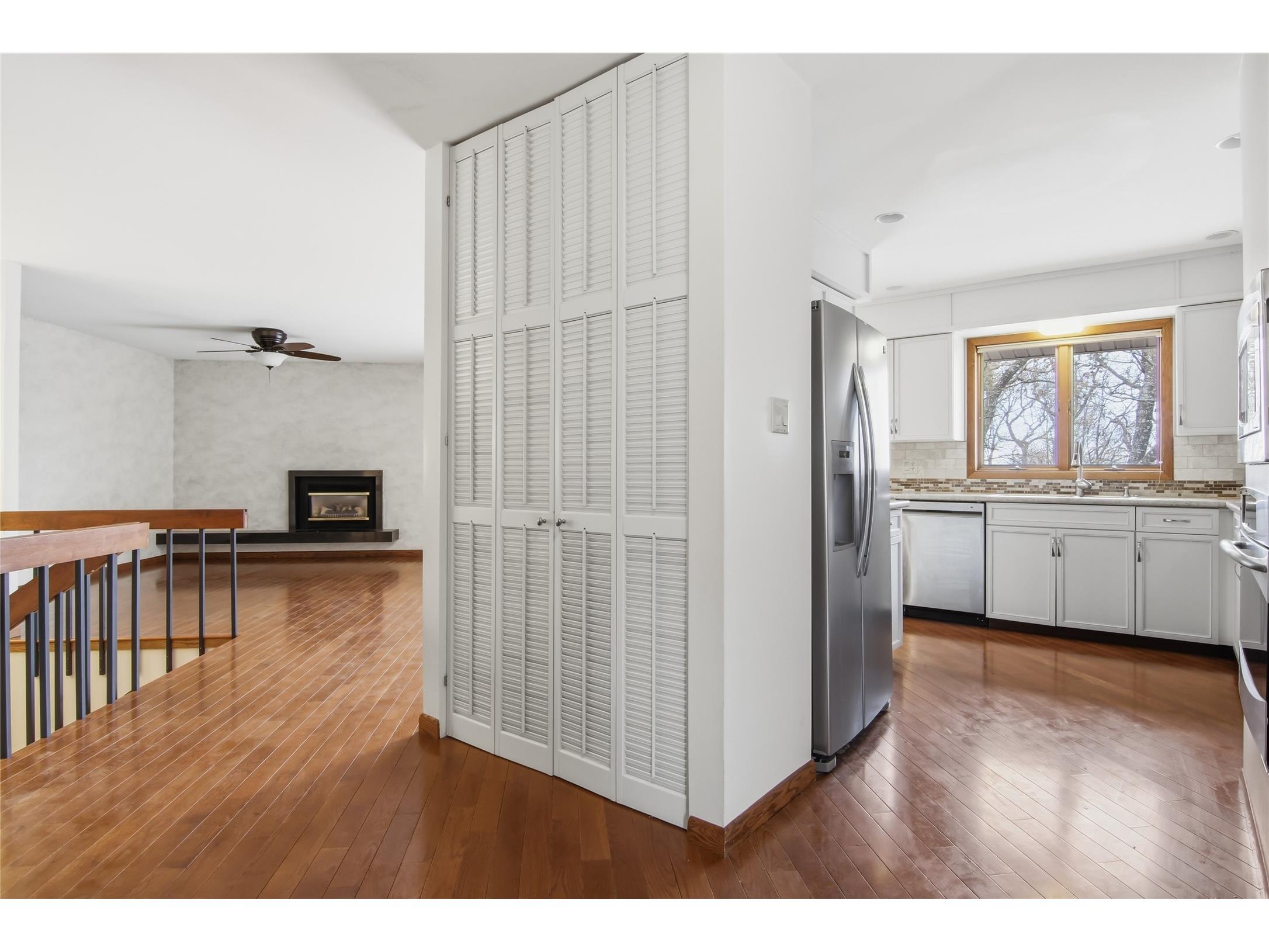 4322 Woodridge Drive Eau Claire WI 54701 1599698 image18