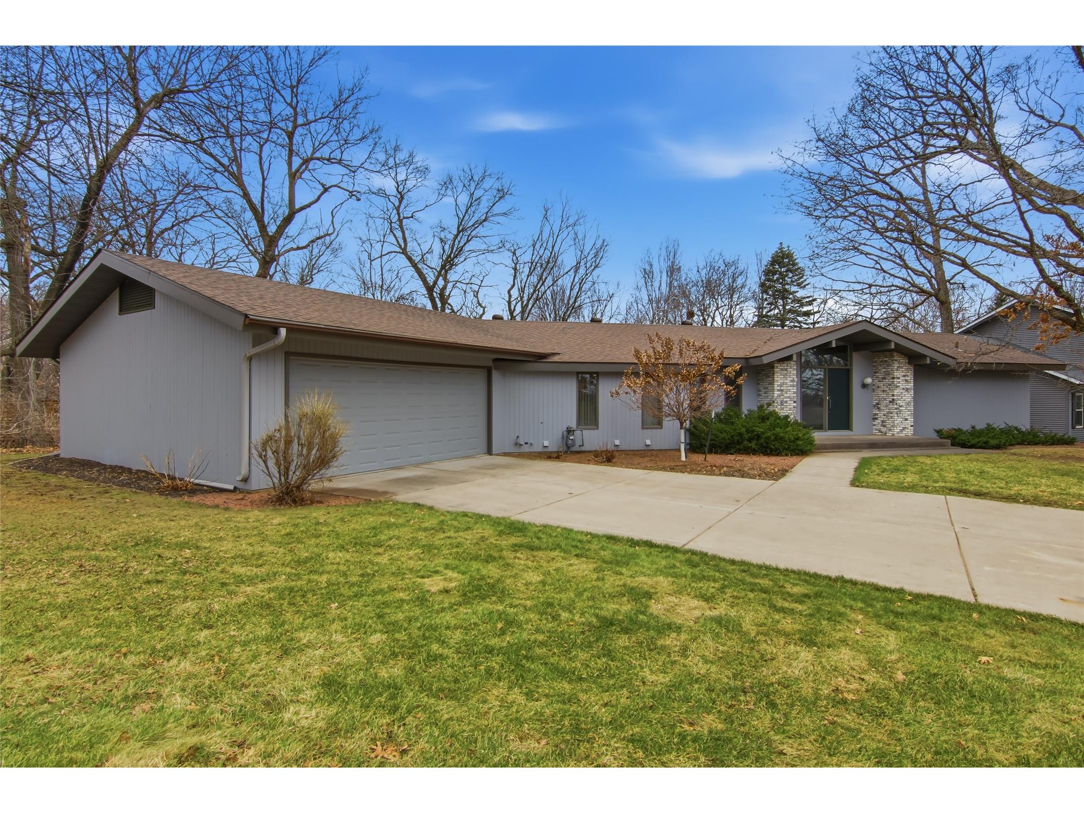 4322 Woodridge Drive Eau Claire WI 54701 1599698 image2