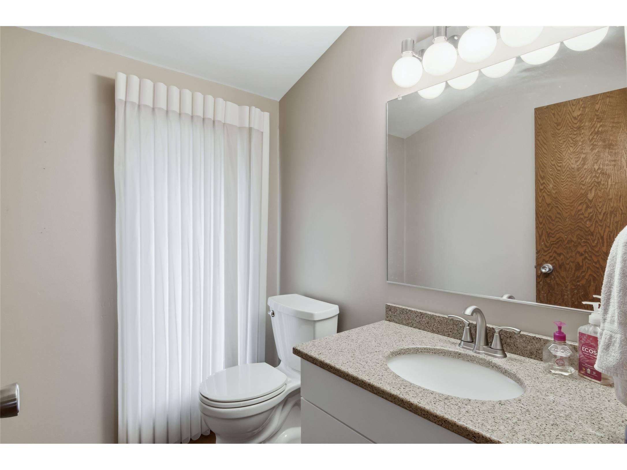 4322 Woodridge Drive Eau Claire WI 54701 1599698 image32