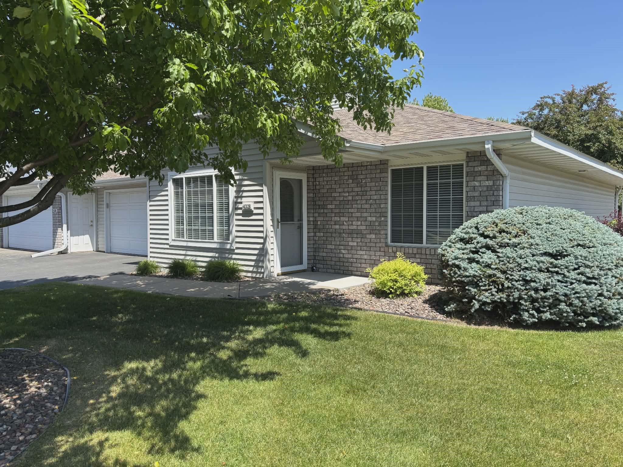 4328 W Robin Meadows Lane Eau Claire WI 54701 1601858 image1