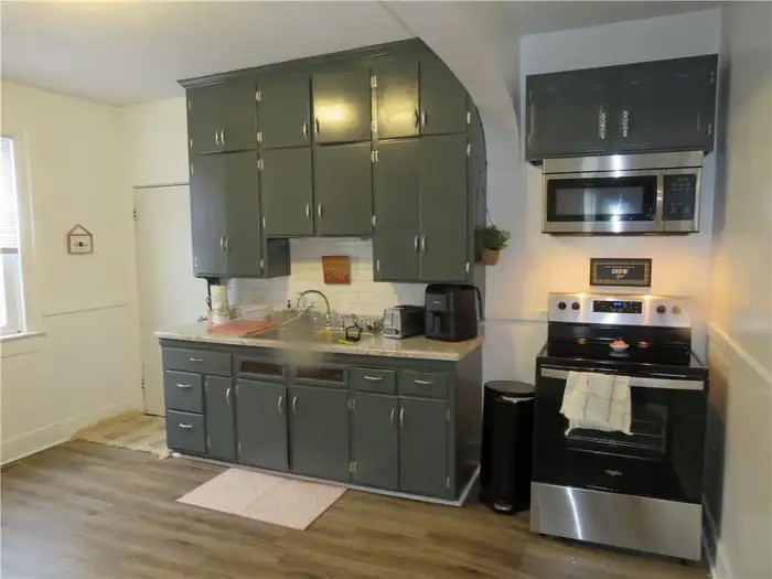 433 Vine Street #3 Eau Claire WI 54703 1602409 image5