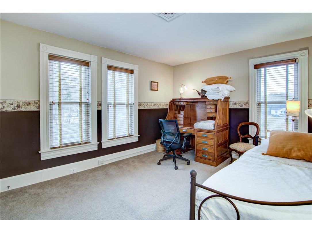 435 Jefferson Street Eau Claire WI 54701 1589704 image18