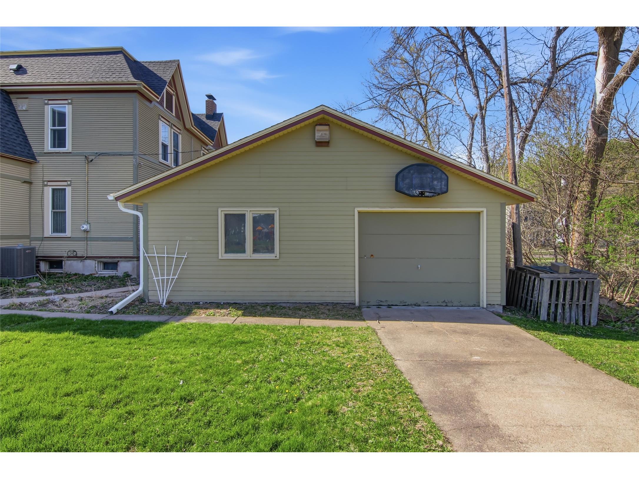 435 Jefferson Street Eau Claire WI 54701 1600208 image44