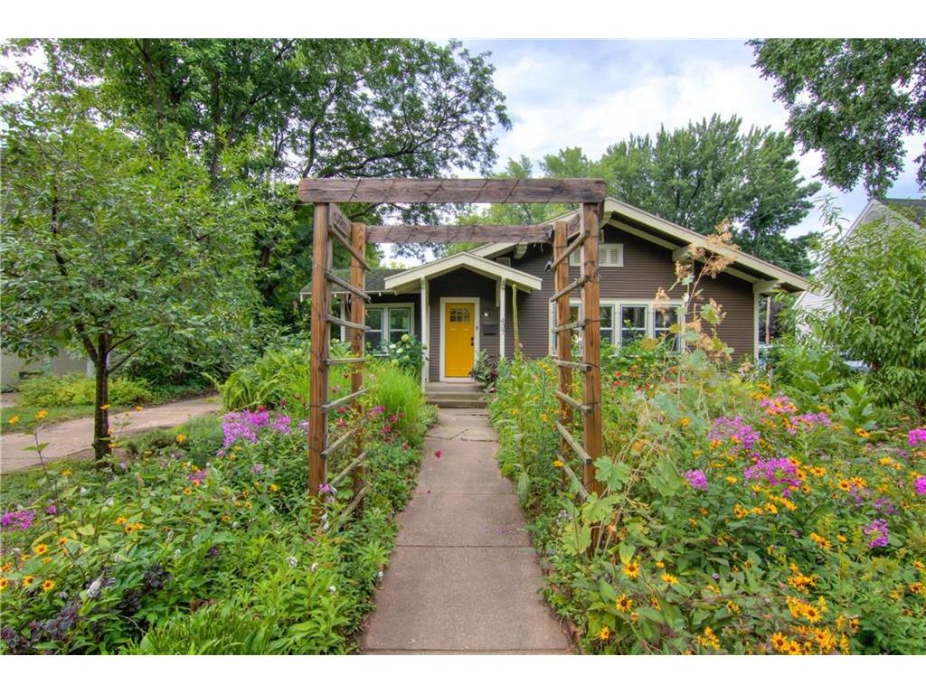 437 Garfield Avenue Eau Claire WI 54701 1575462 image1