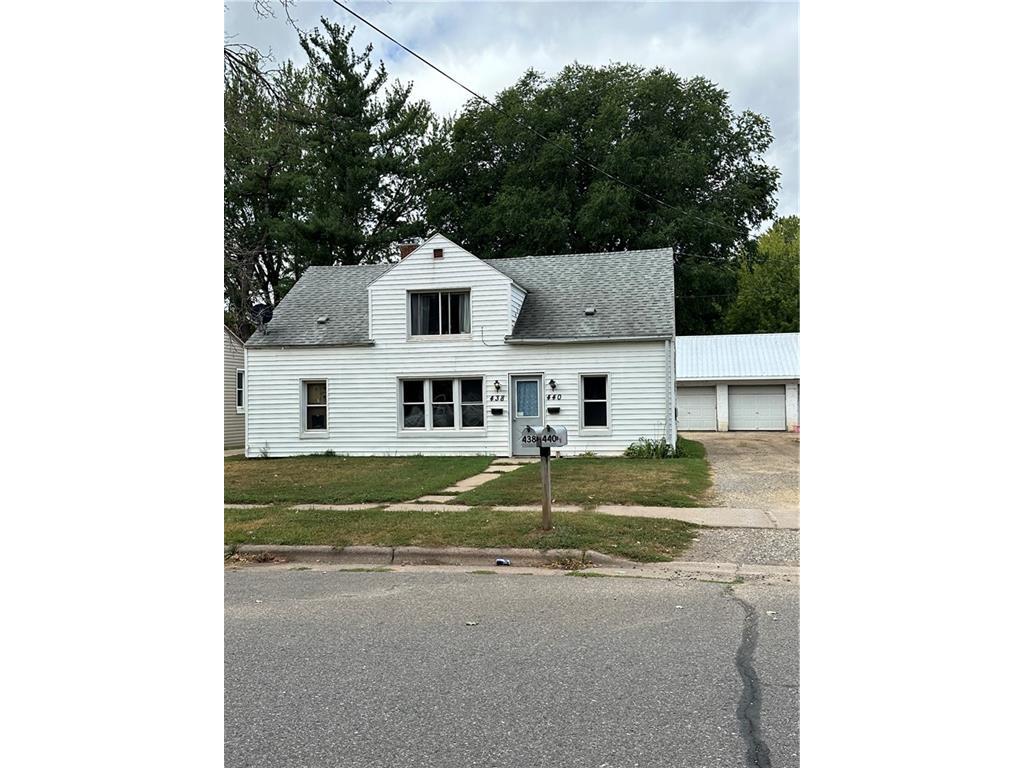 438-440 Chestnut Streets #1 & 2 Black River Falls WI 54615 1577017 image1