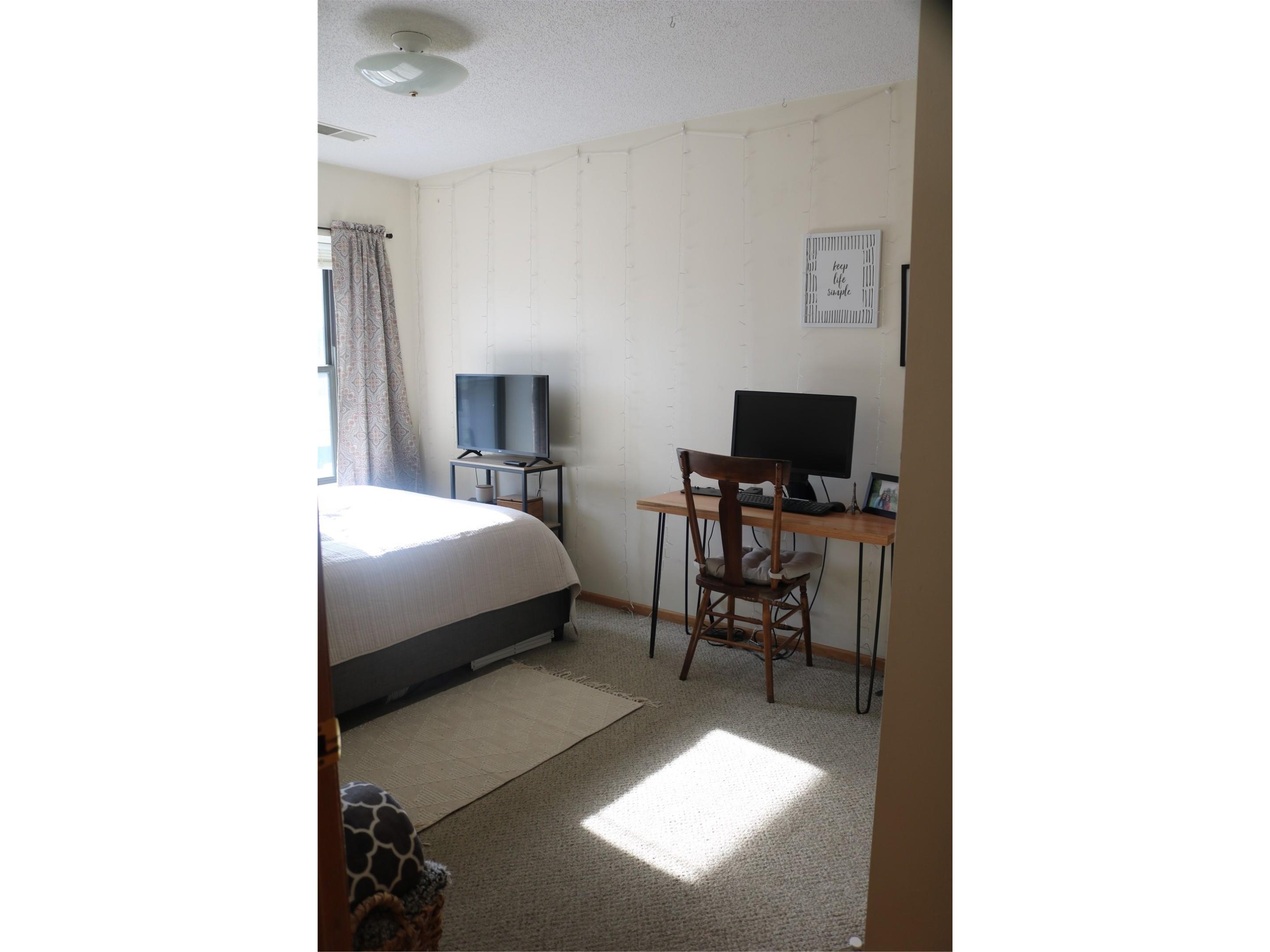 438 Main Street E #1 Menomonie WI 54751 1599712 image8
