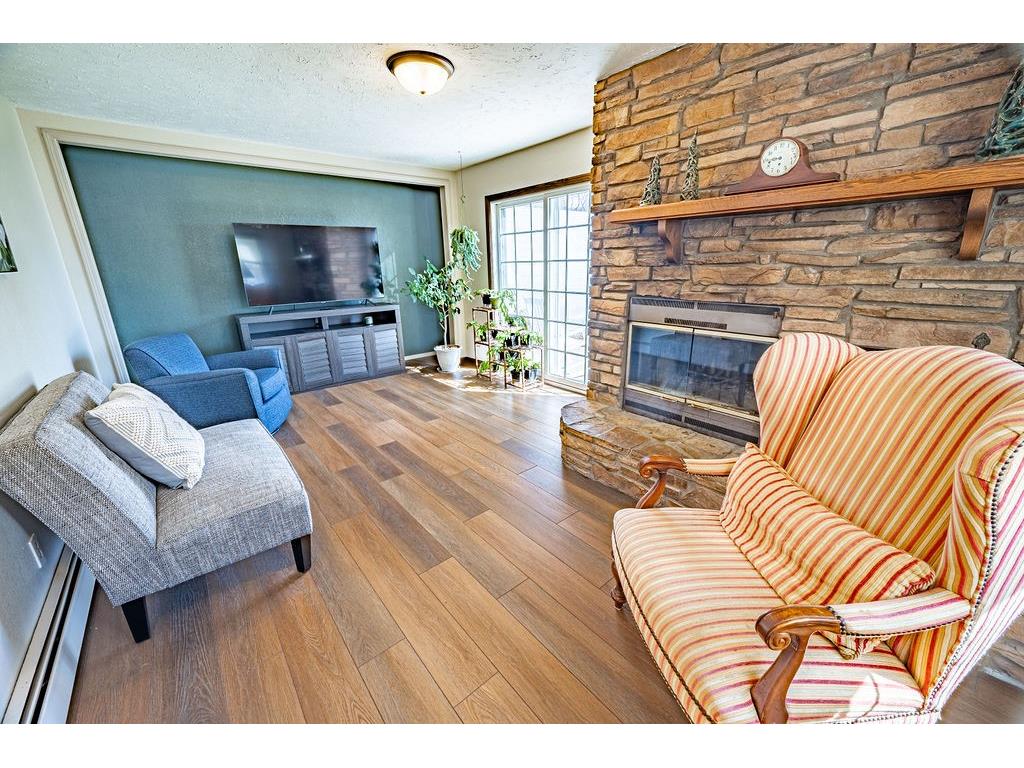 438 W Kinne Street Ellsworth WI 54011 1600255 image12