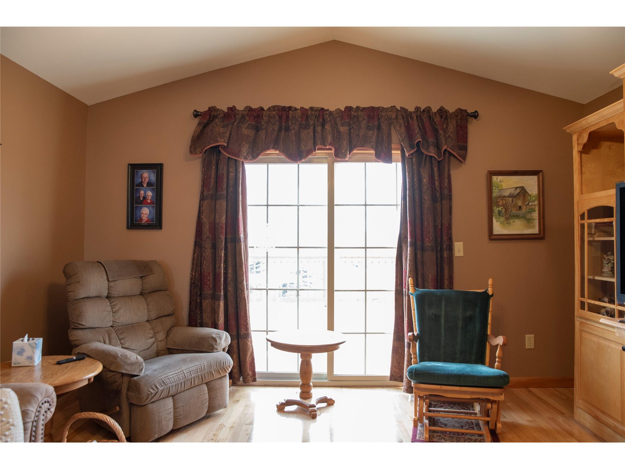 442 Birch Street Cadott WI 54727 1599418 image10