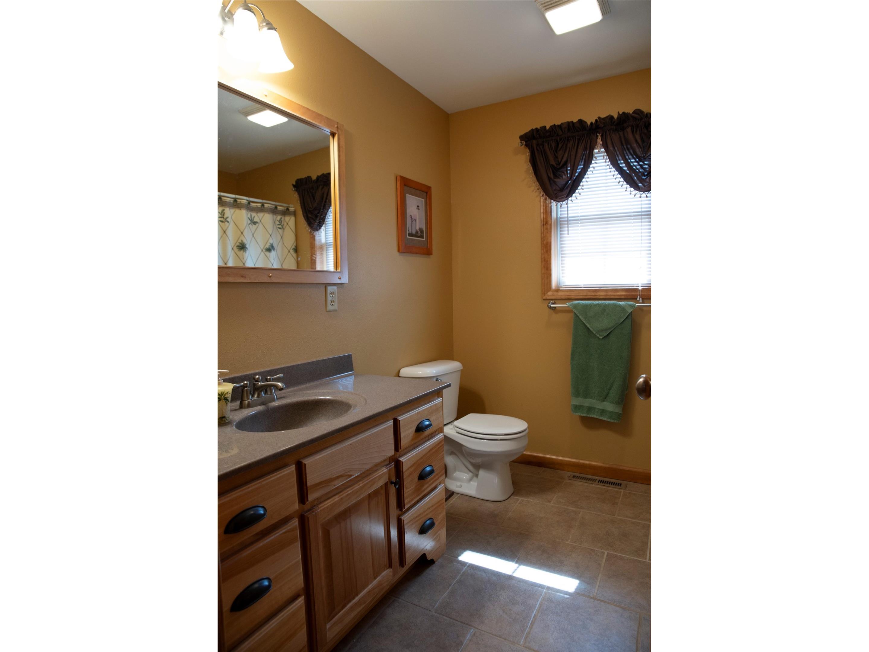 442 Birch Street Cadott WI 54727 1599418 image25