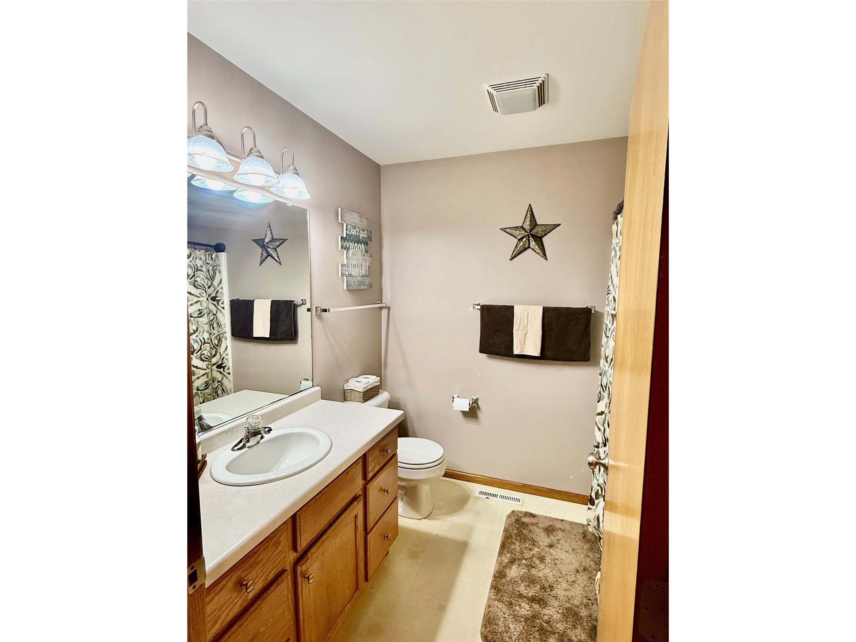4426 Springfield Drive Eau Claire WI 54701 1601328 image17