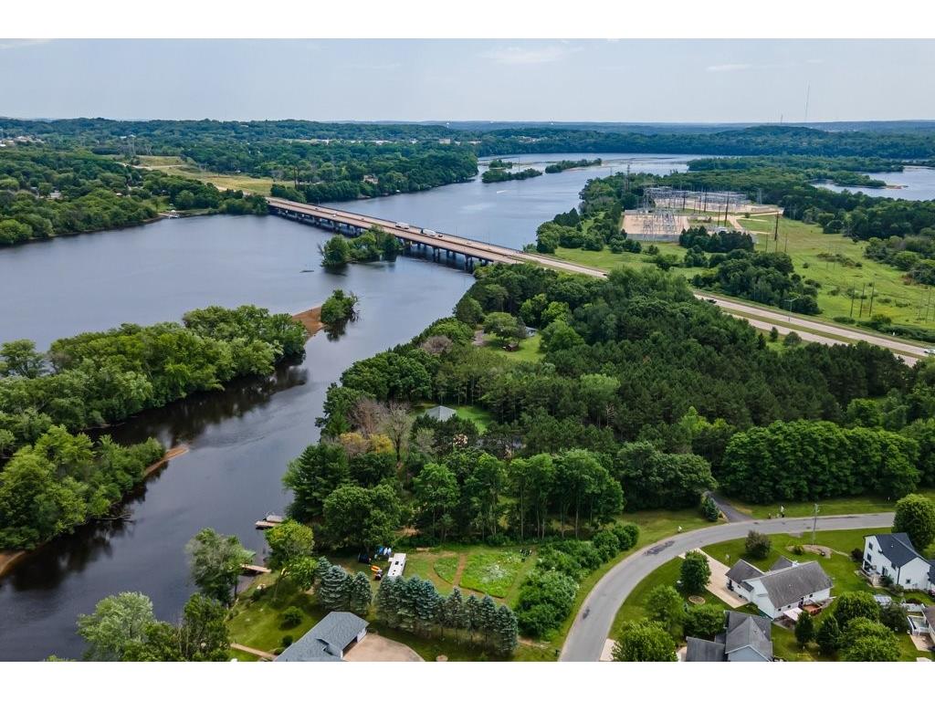 4437 Old Wells Road Eau Claire WI 54703 - Chippewa River & Dells Pond 1600198 image59