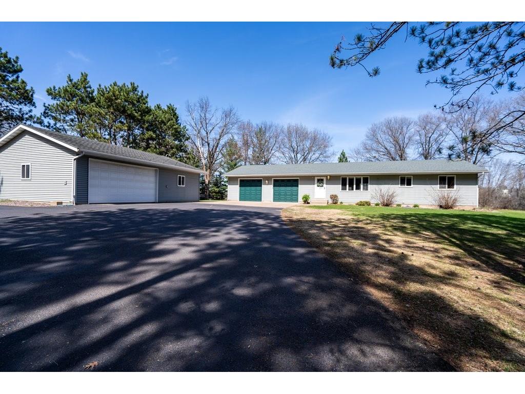 4437 Old Wells Road Eau Claire WI 54703 - Chippewa River 1600244 image1
