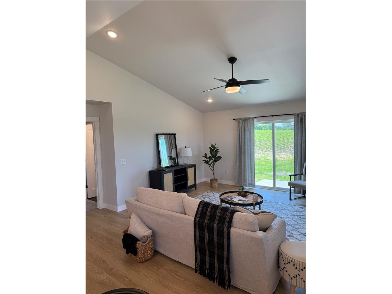 445 E Hartford Street Cadott WI 54727 1601672 image13