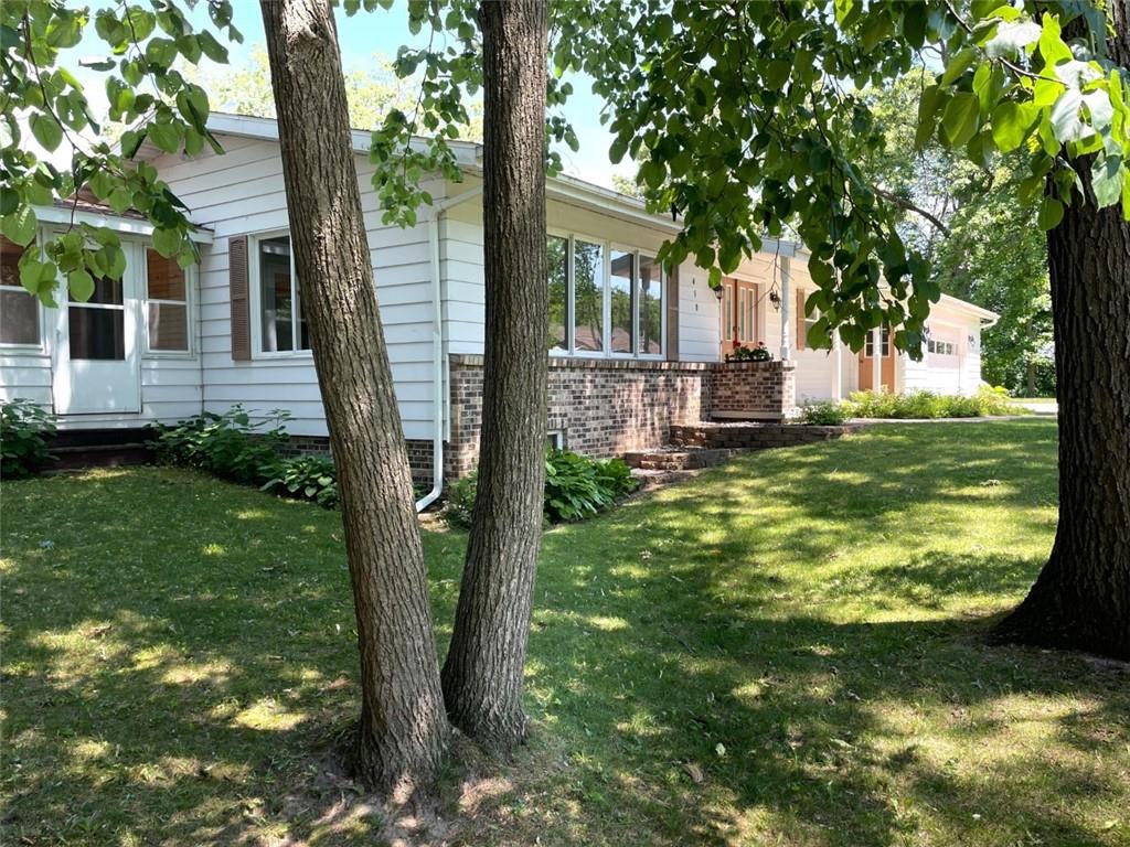 450 Oak Street, Barron, WI 54812 MLS 1563299 Edina Realty