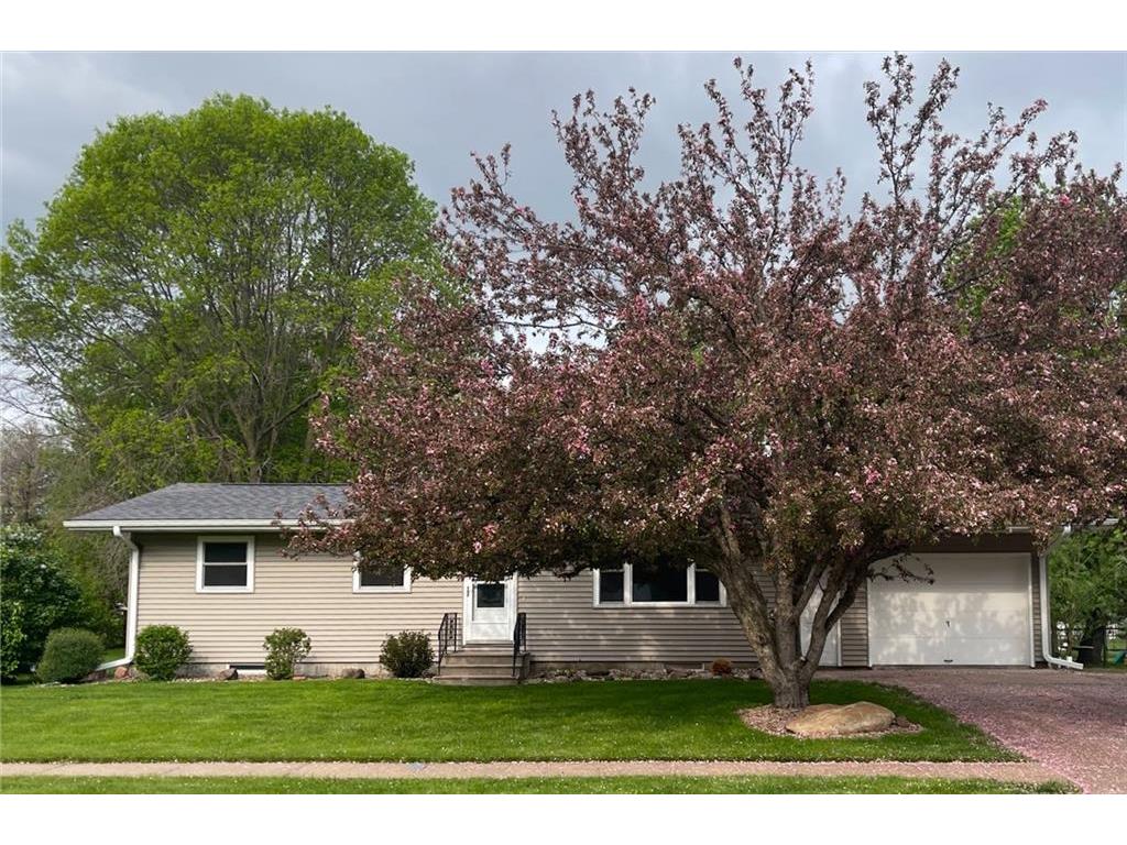 451 S Liberty Street Fall Creek WI 54742 1573165 image1