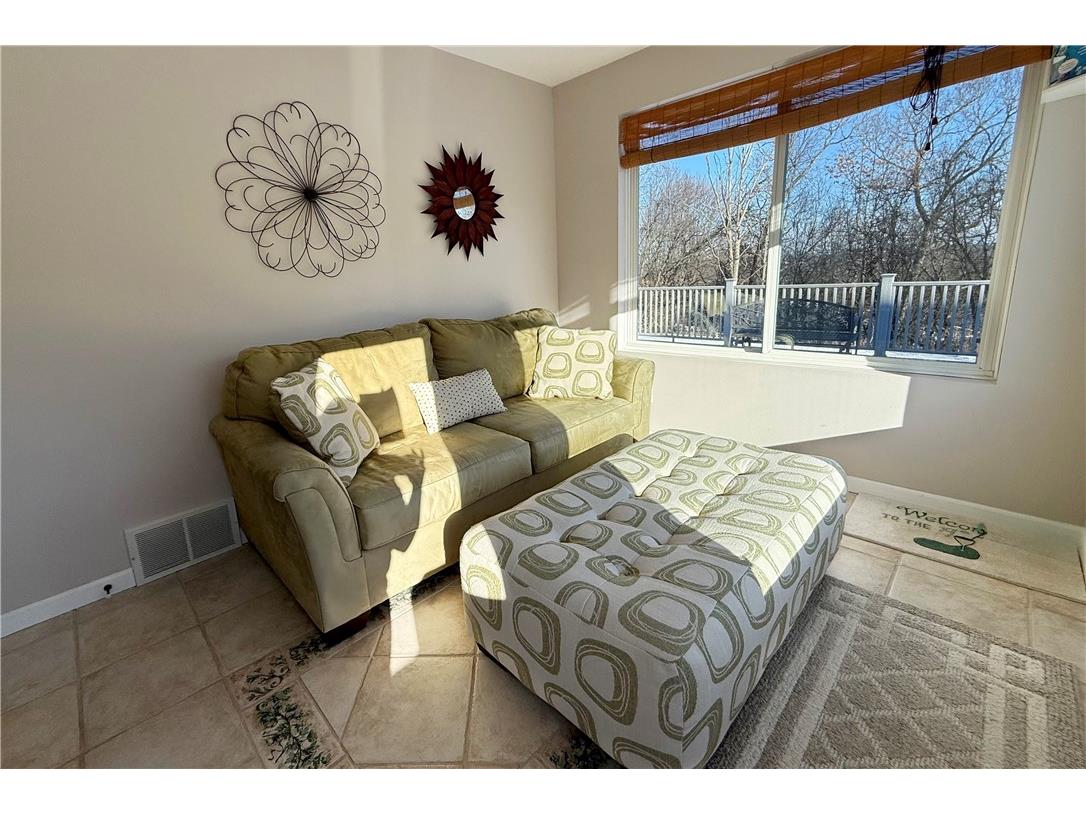 4522 S Oakwood Hills Parkway Eau Claire WI 54701 1598582 image21