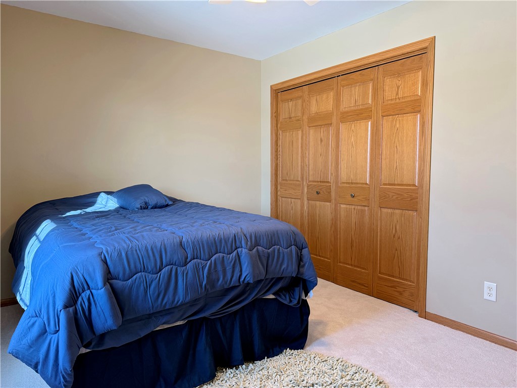 4522 S Oakwood Hills Parkway Eau Claire WI 54701 1598582 image32
