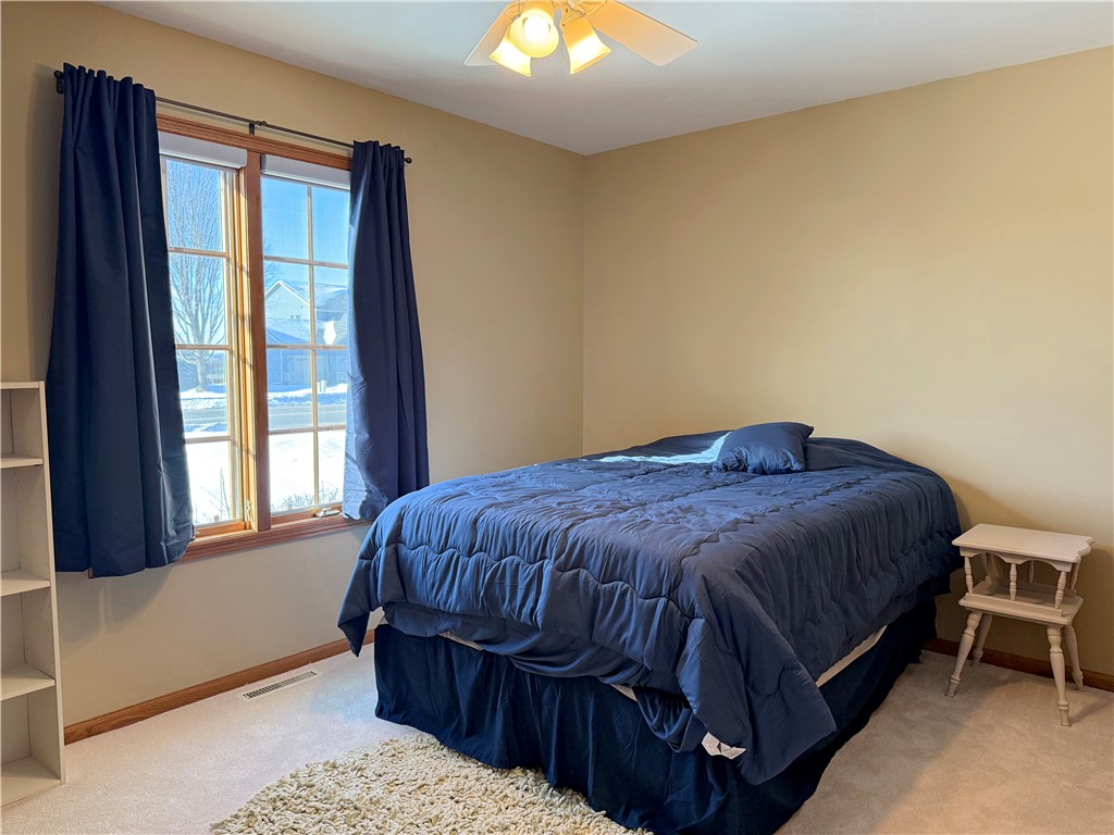 4522 S Oakwood Hills Parkway Eau Claire WI 54701 1598582 image33