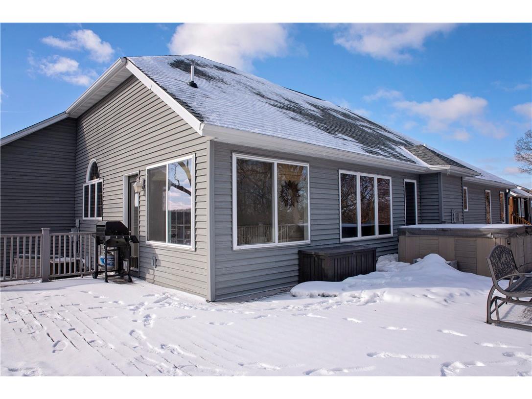 4522 S Oakwood Hills Parkway Eau Claire WI 54701 1598582 image8