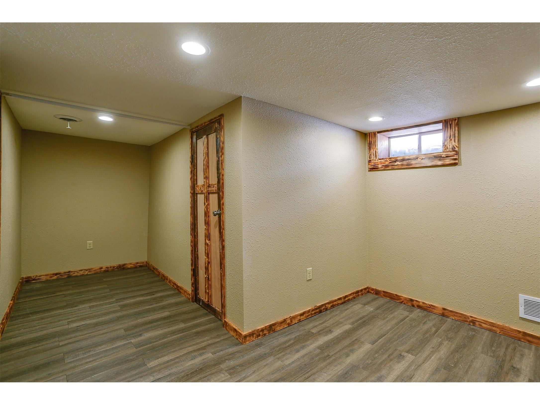 453 N Glendale Avenue Tomah WI 54660 1599210 image40