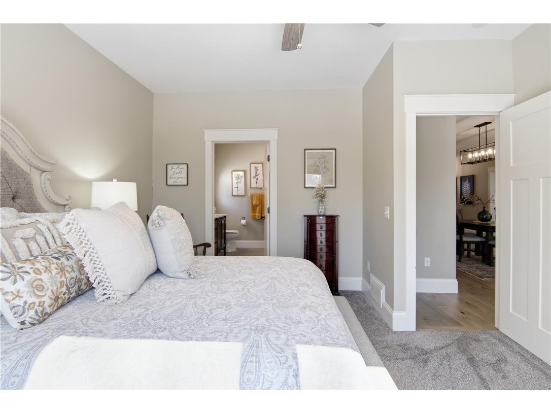4615 S Oakwood Hills Parkway Eau Claire WI 54701 1598584 image10