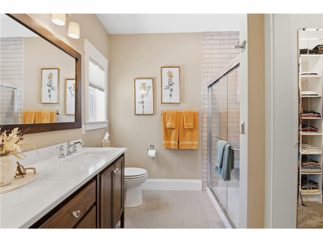 4615 S Oakwood Hills Parkway Eau Claire WI 54701 1598584 image11