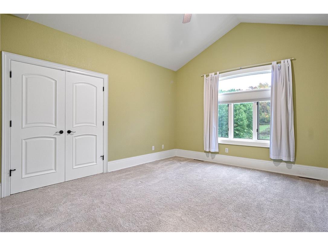 4616 Oakwood Hills Parkway Eau Claire WI 54701 1596575 image25