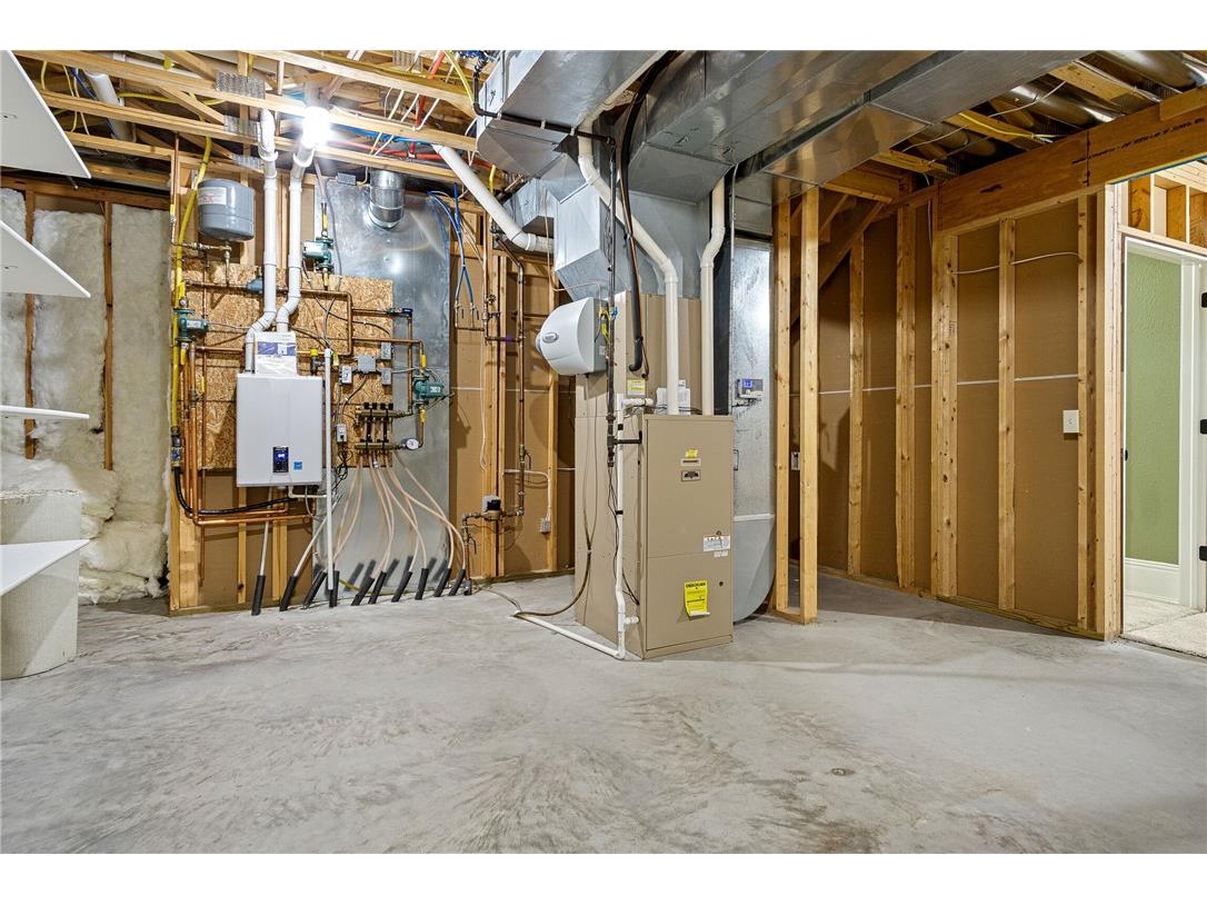 4616 Oakwood Hills Parkway Eau Claire WI 54701 1596575 image46