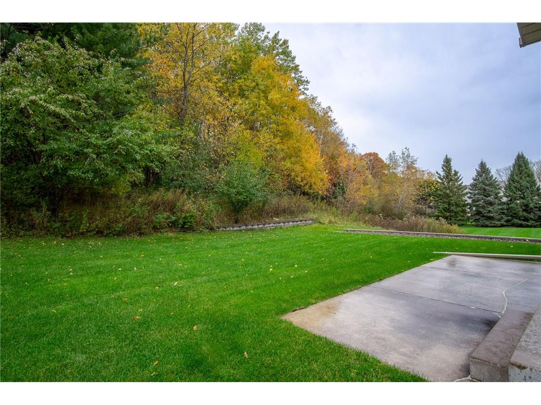 4616 Oakwood Hills Parkway Eau Claire WI 54701 1596575 image50