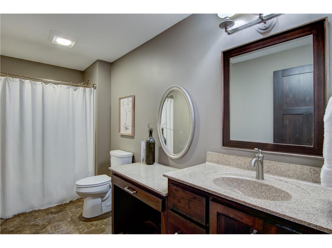 4634 S Oakwood Hills Parkway Eau Claire WI 54701 1598780 image25