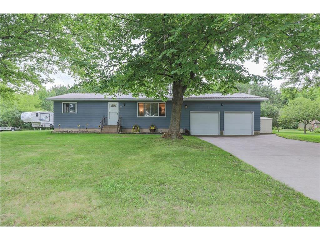 464 E Oak Street, Cadott, WI, 54727 MLS 1555737 Edina Realty